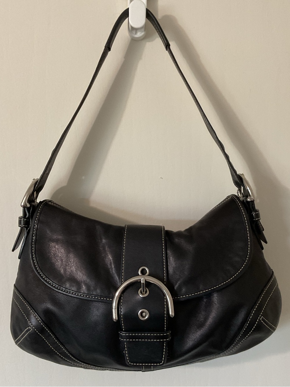 Coach Vintage Soho Top Flap Y2K Black Leather Shoulder Bag Buckle Flap Purse
